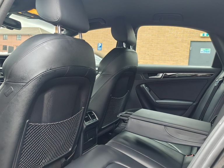Audi A4 Saloon 2.0 Tdi S Line Euro 5 Ss 201464 Black #29
