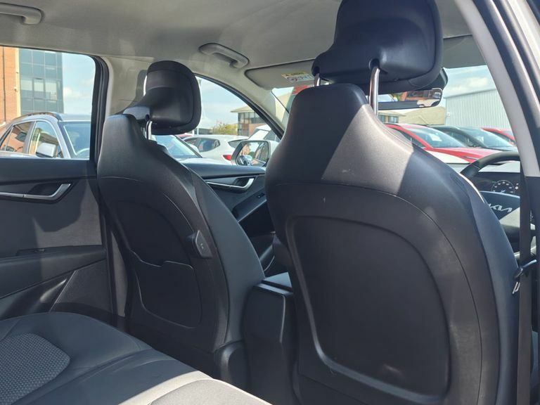 Kia e-Niro Niro 150Kw 3 65Kwh Orange #22