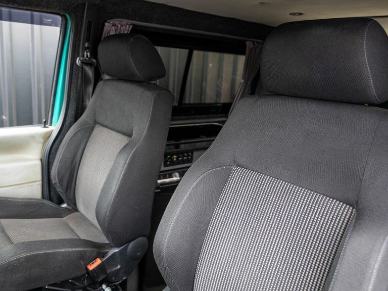 Volkswagen Transporter Transporter Tdi Swb White #13