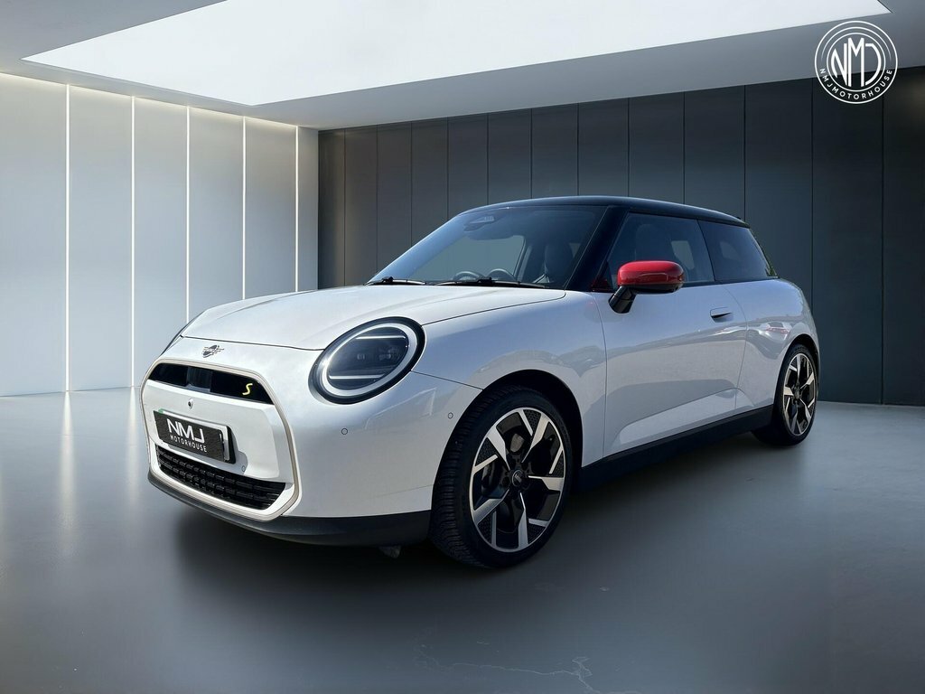 Mini Electric 2024 Se 54.2Kwh Exclusive White #3