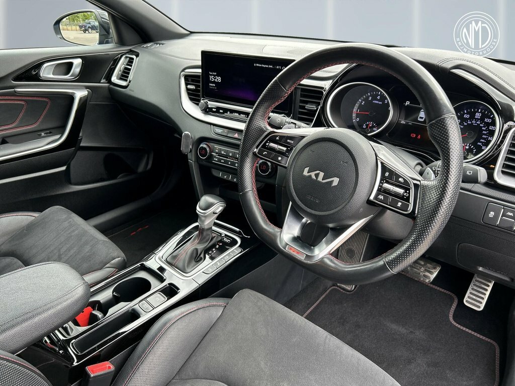 Kia Proceed 1.6T Gdi Isg Gt Dct White #15