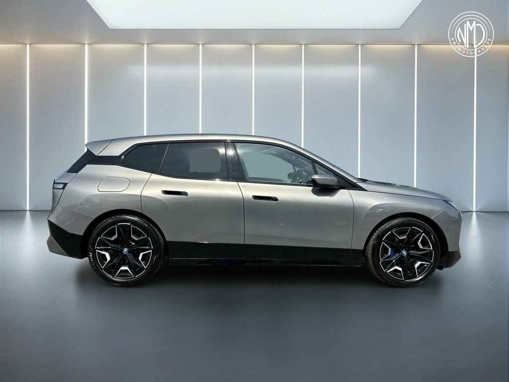 BMW iX 2023 40 76.6Kwh M Sport Xdrive 11Kw Char Grey #4