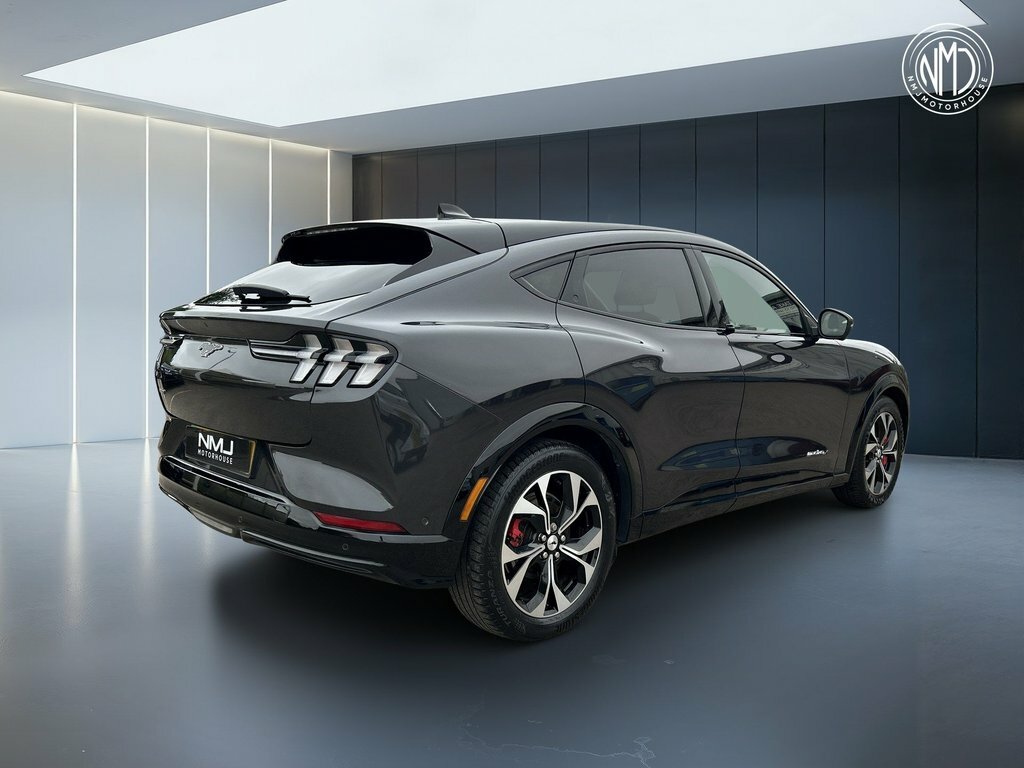 Ford Mustang Mach-E 2022 Extended Range 91Kwh Awd Grey #5