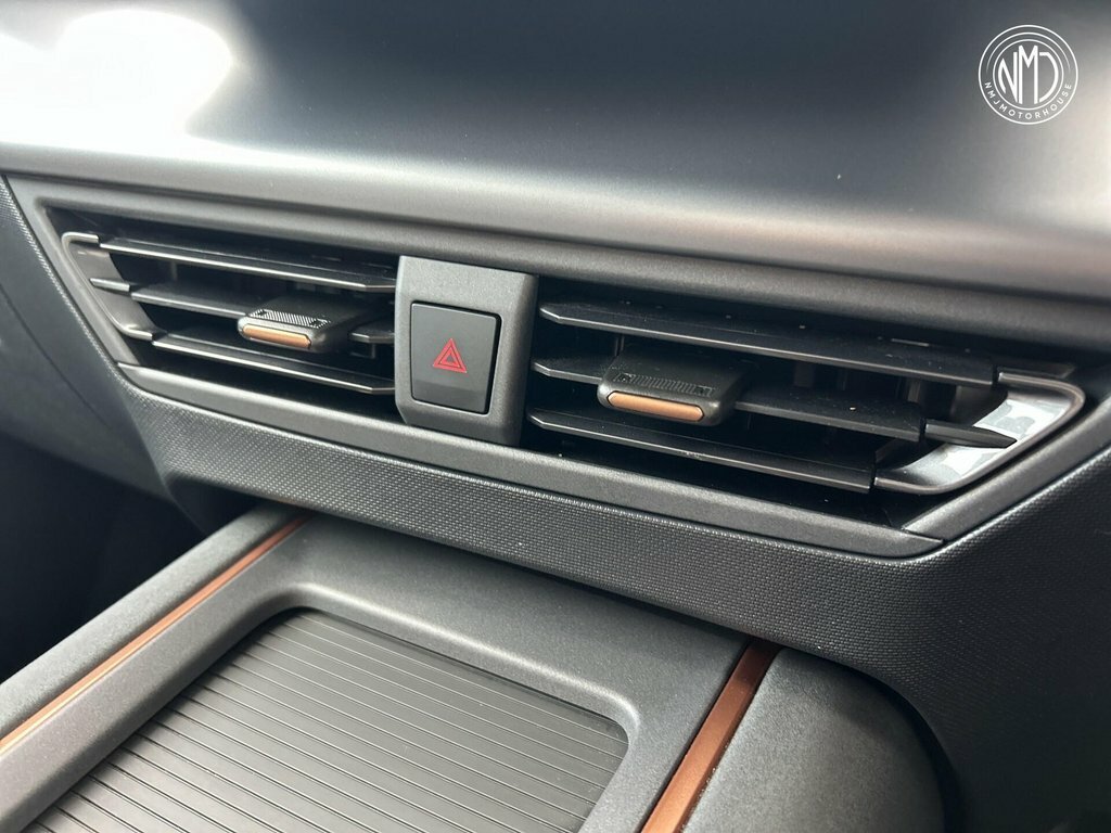 Cupra Born 169Kw V2 58Kwh Pan Roof Grey #33