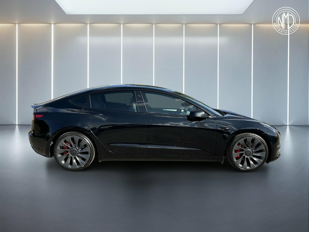 Tesla Model 3 2022 Dual Motor Performance 4Wde Perfo Black #4