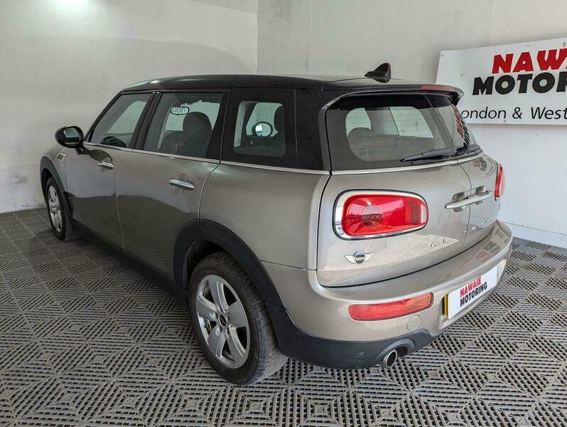 Mini Clubman 2.0 Cooper D Euro YT67HLP Silver #4