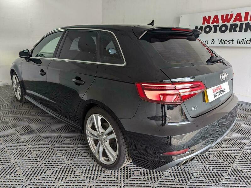 Audi A3 1.5 Tfsi Cod S YH18VYO Black #4