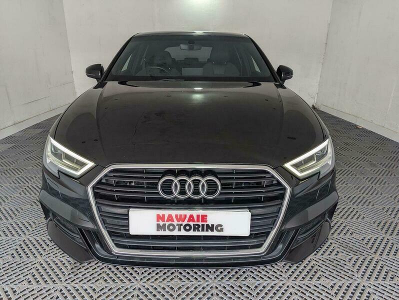 Audi A3 1.5 Tfsi Cod S YH18VYO Black #2