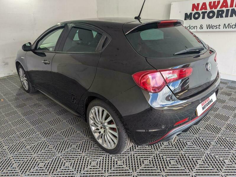 Alfa Romeo Giulietta 2.0 Jtdm-2 Speciale Euro Black #4