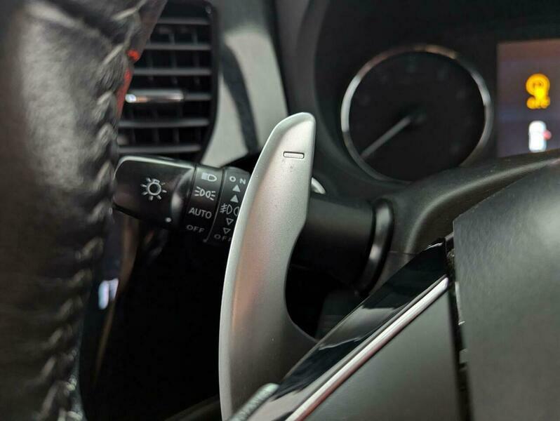 Mitsubishi Outlander 2.4H Twinmotor 13.8Kwh Design Suv Plug- Grey #23