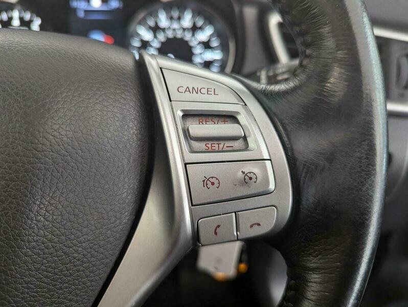 Nissan X-Trail Estate Blue #22