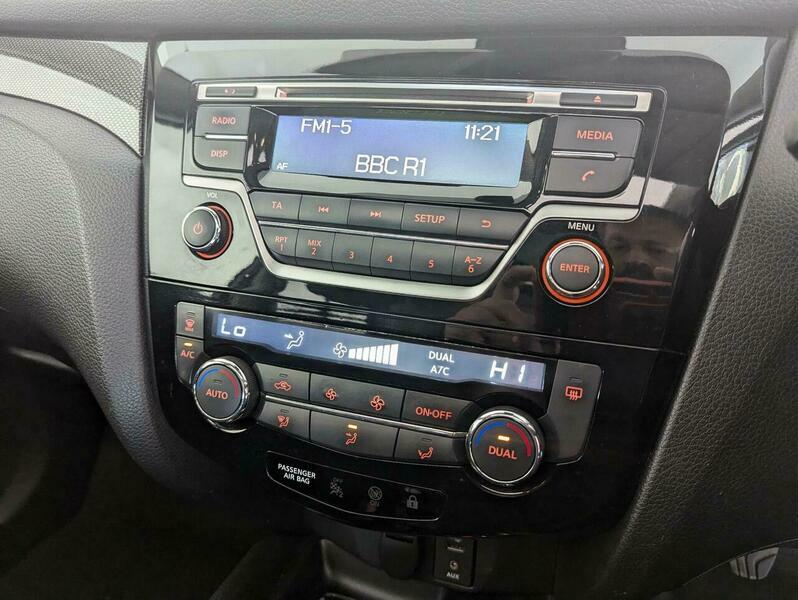 Nissan X-Trail Estate Blue #32