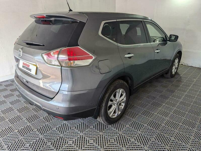 Nissan X-Trail Estate Blue #9
