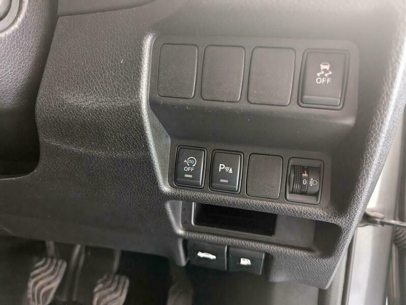 Nissan X-Trail Estate Blue #20