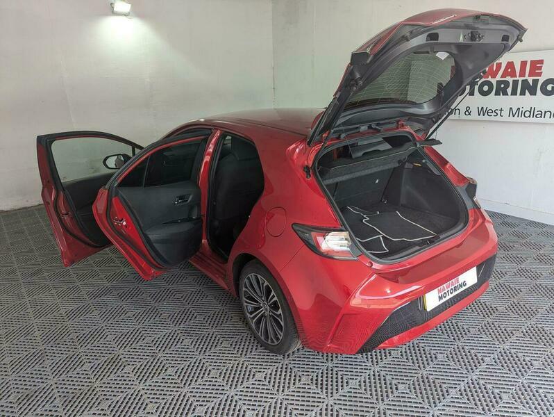 Toyota Corolla 1.8 Vvt-h Design Cvt Red #4