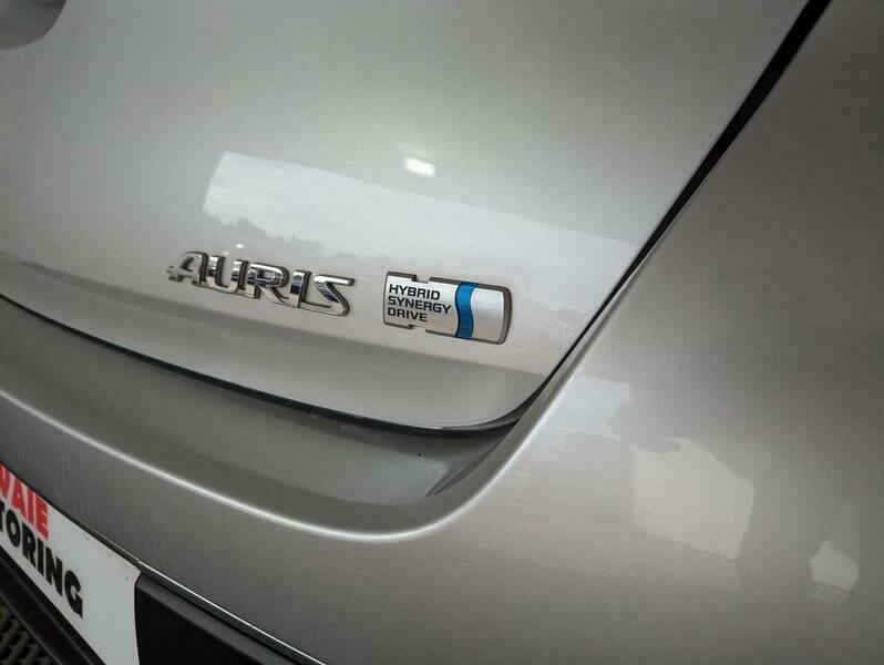 Toyota Auris 1.8 Vvt-h Icon Hatchback Hybrid Cvt Eur Silver #41