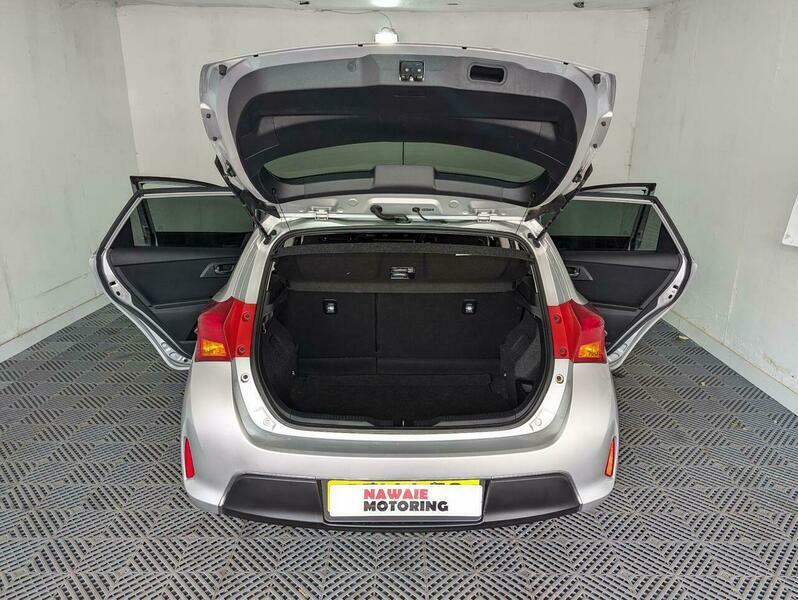 Toyota Auris 1.8 Vvt-h Icon Hatchback Hybrid Cvt Eur Silver #29