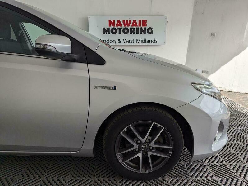 Toyota Auris 1.8 Vvt-h Icon Hatchback Hybrid Cvt Eur Silver #28