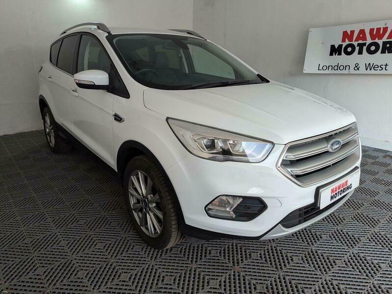 Ford Kuga 1.5 Tdci Ecoblue Titanium White