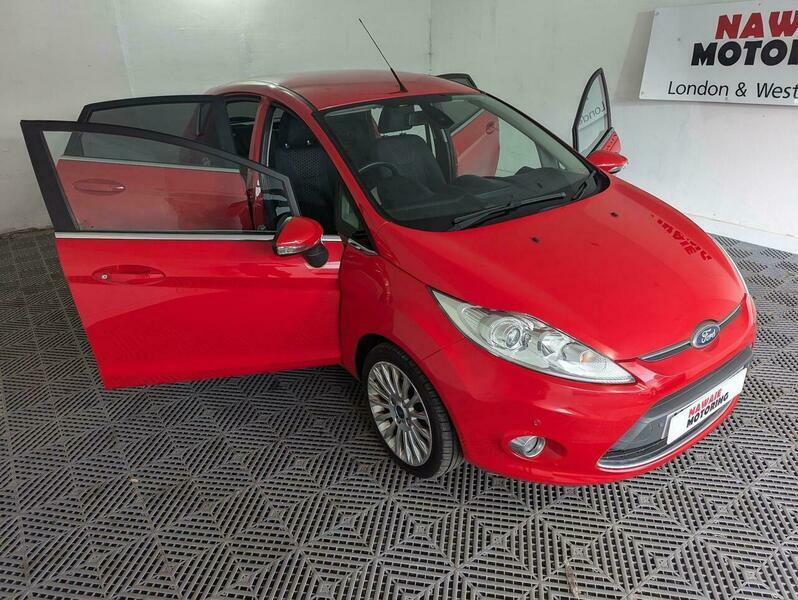 Ford Fiesta 1.4 Titanium Red #5