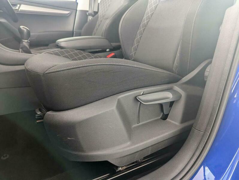 Skoda Karoq Se Technology Grey #39
