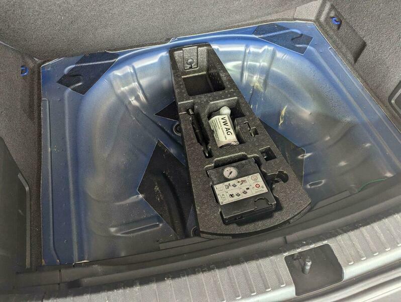Skoda Karoq Se Technology Grey #33