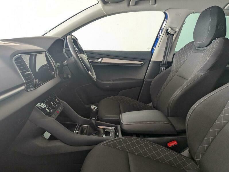 Skoda Karoq Se Technology Grey #40