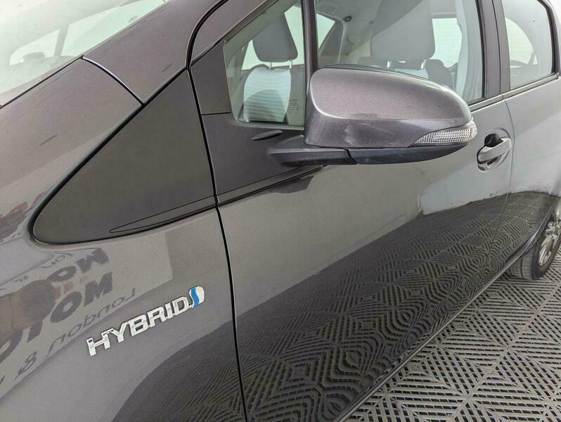 Toyota Yaris Hatchback  #39