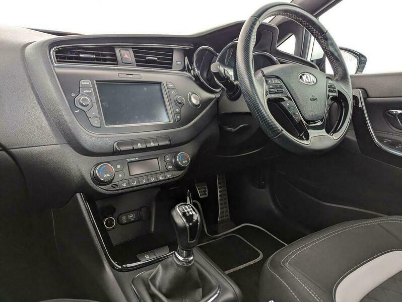 Kia Ceed 1.6 Crdi Gt-line Hatchback Euro Red #13