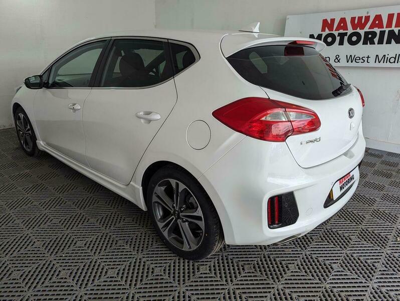 Kia Ceed 1.6 Crdi Gt-line Euro White #4