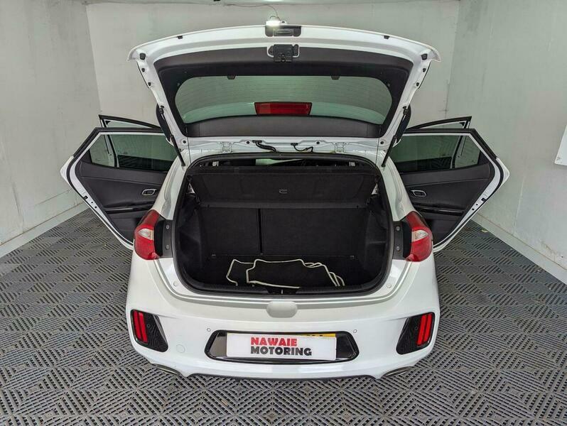 Kia Ceed 1.6 Crdi Gt-line Hatchback Euro Red #35