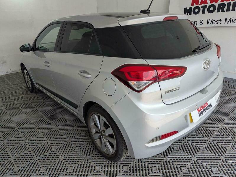 Hyundai I20 1.2 Premium Se Euro Grey #4