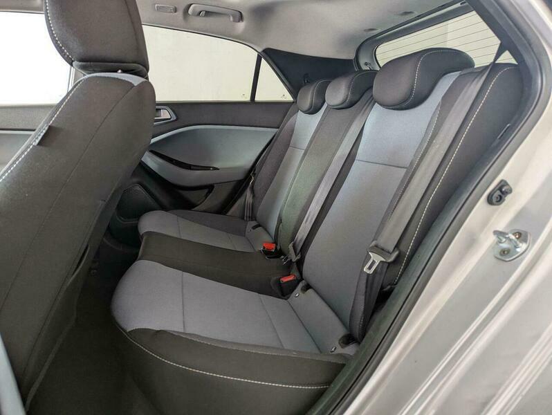 Hyundai I20 Mpi Go White #16
