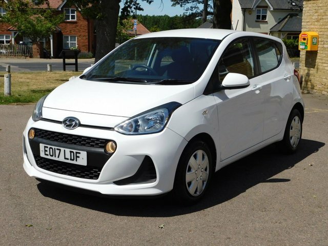 Hyundai I10 1.2 Se Hatchback Euro 6 87 Ps EO17LDF White #2