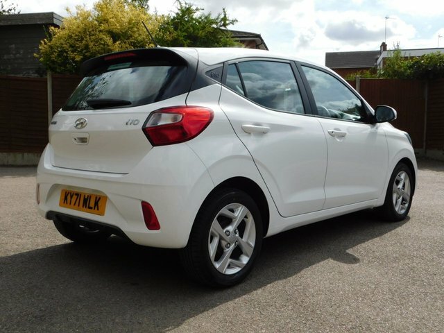 Hyundai I10 1.0 Se Connect Hatchback Euro 6 KY71WLK White #6
