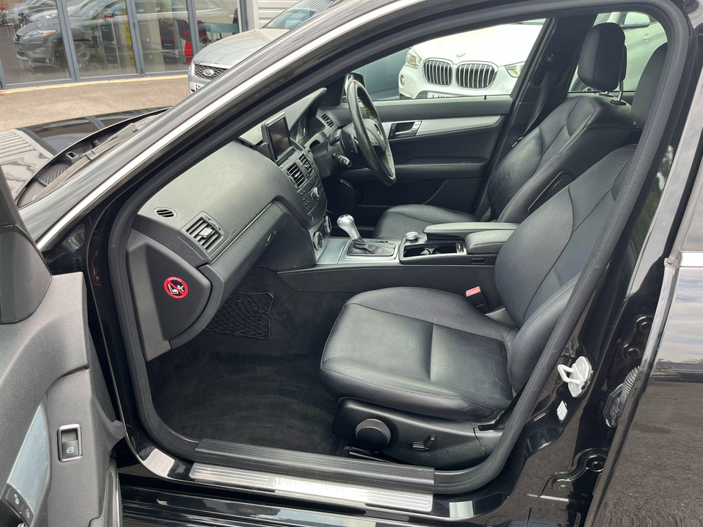 Mercedes-Benz C Class C220 Cdi Sport Black #27