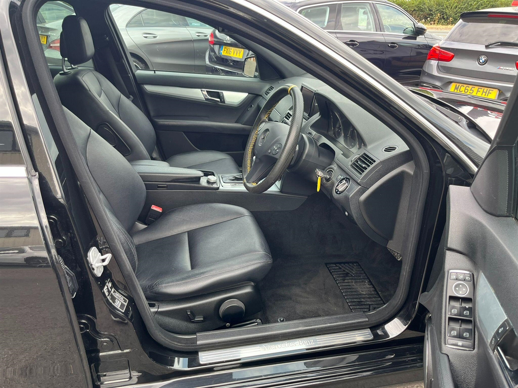 Mercedes-Benz C Class C220 Cdi Sport Black #9