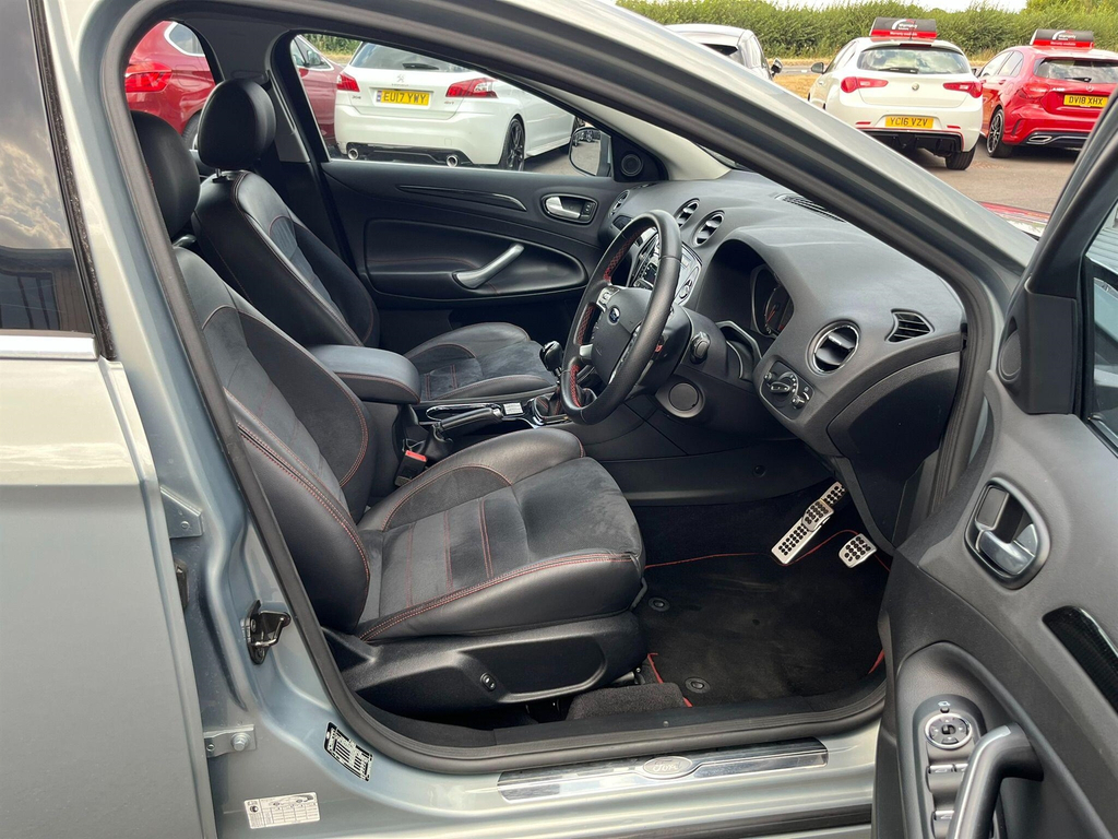 Ford Mondeo 2.0 Tdci Titanium X Silver #9