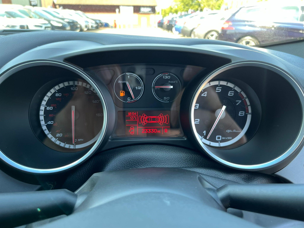 Alfa Romeo Giulietta 1.4L Speciale White #25