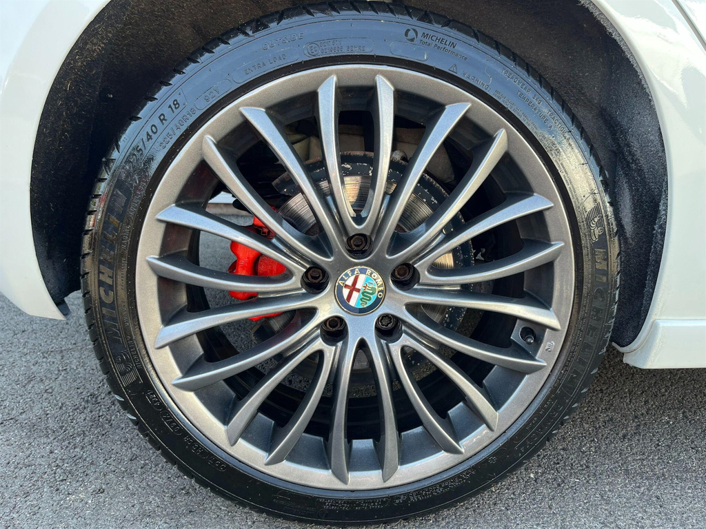 Alfa Romeo Giulietta 1.4L Speciale White #42