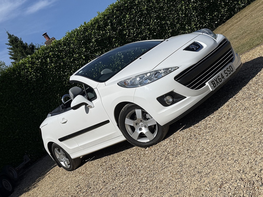 Peugeot 207 CC Vti Active White