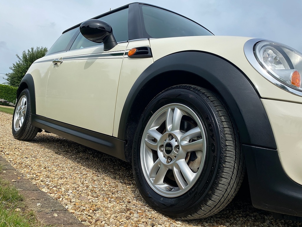 Mini Hatch Cooper Green Park AG13FFW Brown #2