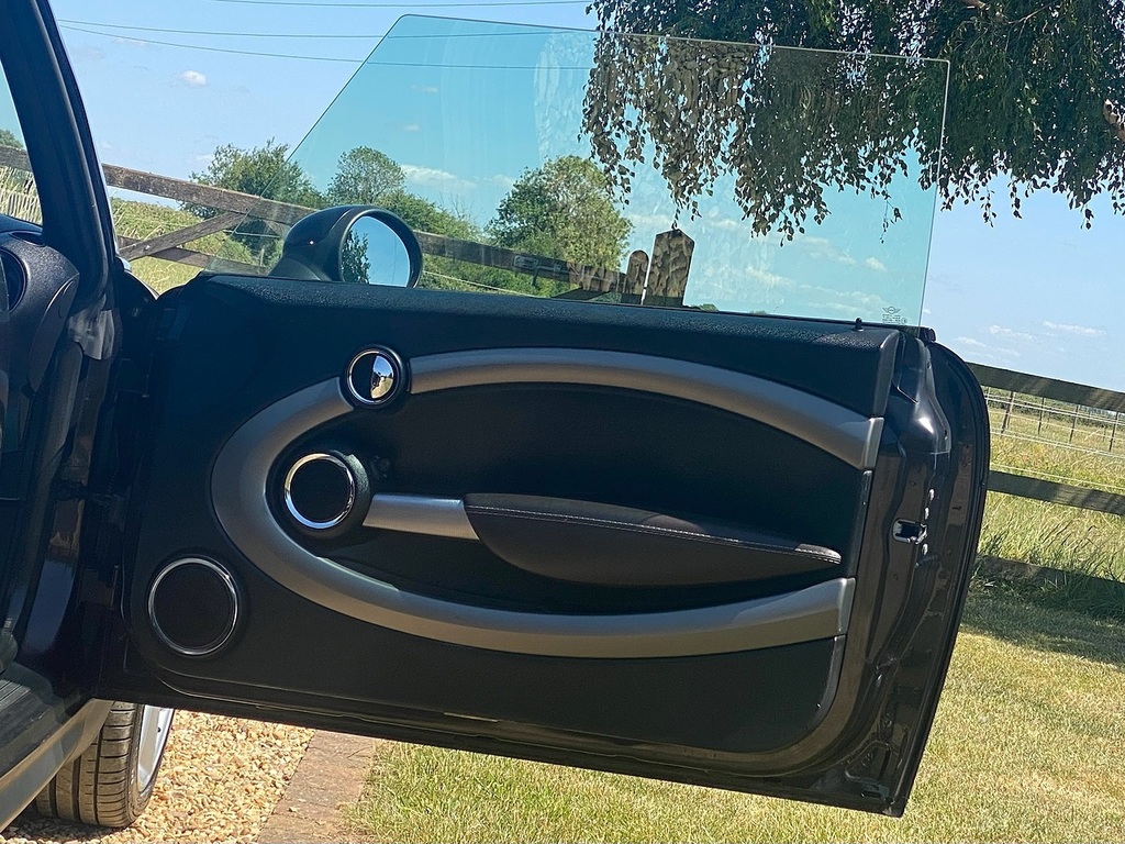 Mini Convertible 2.0 Cooper Sd Convertible 2014 Orange #18