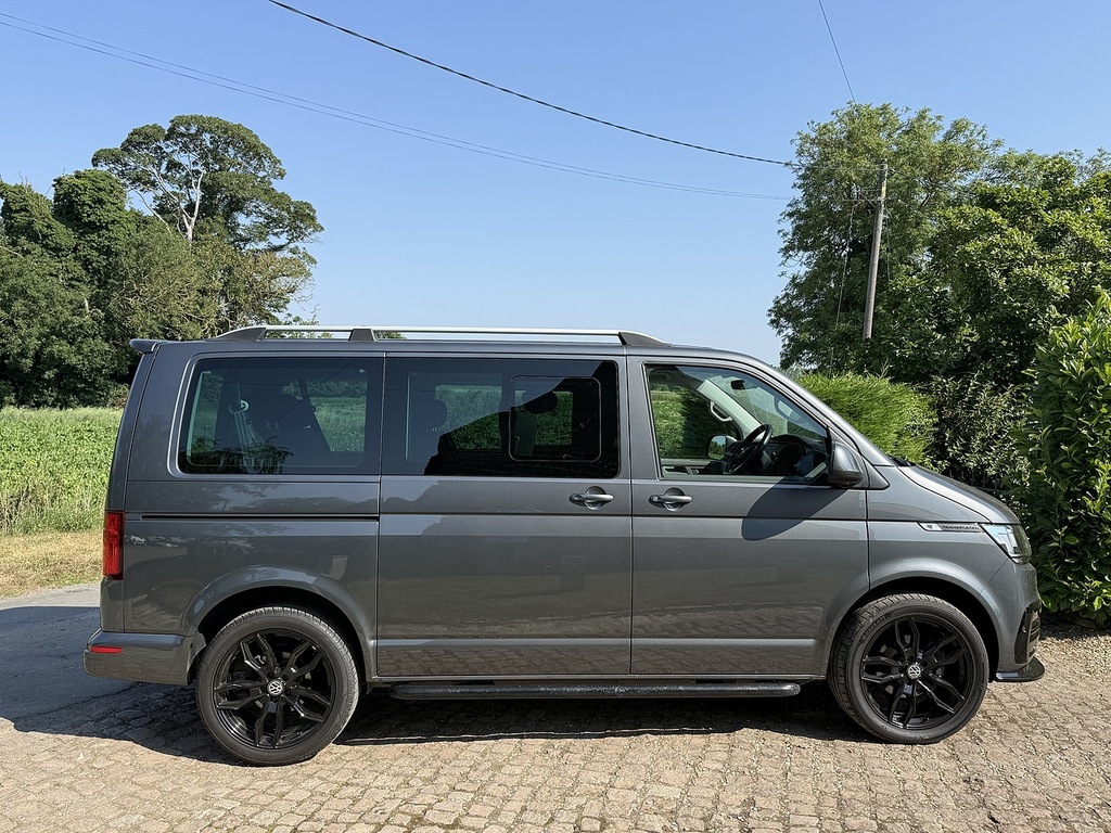 Volkswagen Transporter Shuttle Tdi Se Grey #4