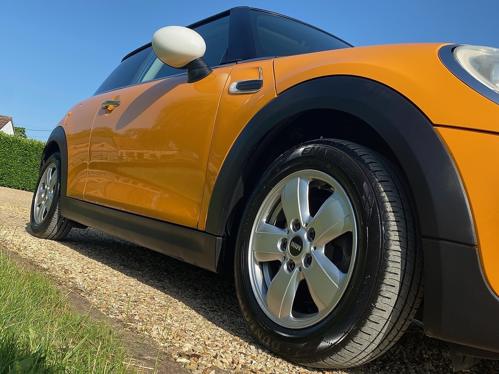 Mini Hatch Cooper AD64TPZ Orange #2