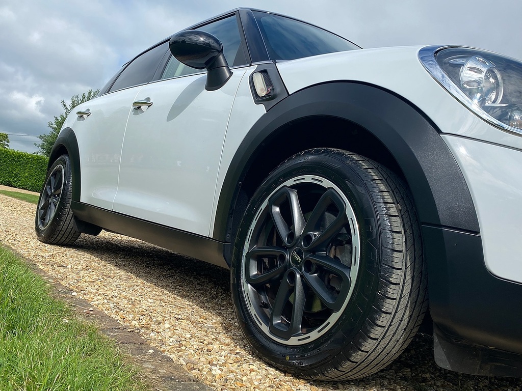 Mini Countryman Cooper Sd AD64TPY White #2