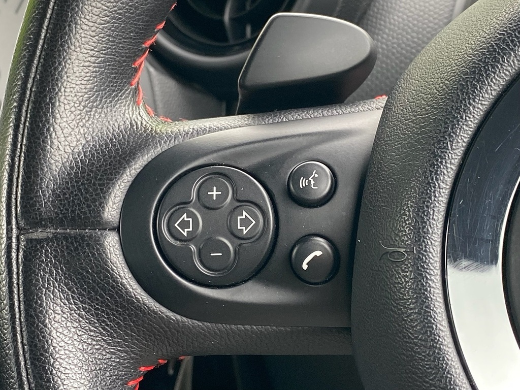 Mini Countryman One White #26
