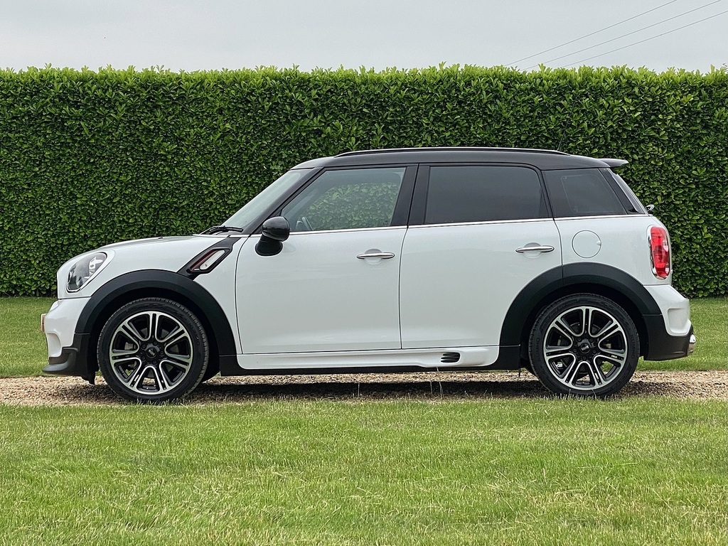 Mini Countryman One White #7
