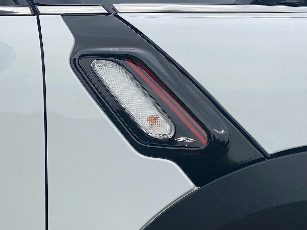 Mini Countryman One White #15