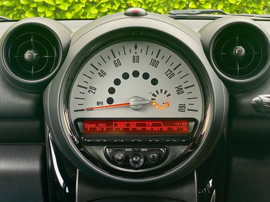 Mini Countryman One White #28